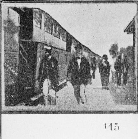 Arrivée d'un train gare de Joinville